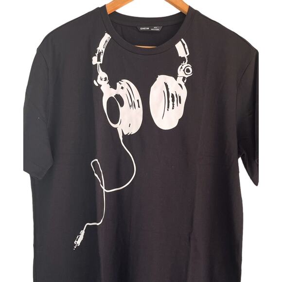 Shein Men Black Headphones Music Print Tee T-Shirt Size Medium Bin C/shein Bag - Picture 5 of 11
